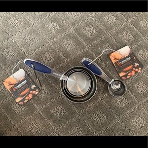 NWT Masterclass Measuring Spoons & Matching Cups